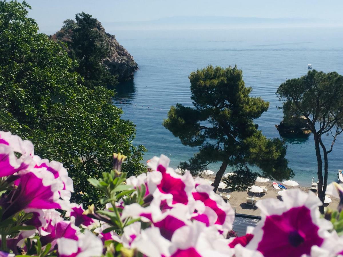 Vila Torre Dei Pirati Letojanni Exteriér fotografie